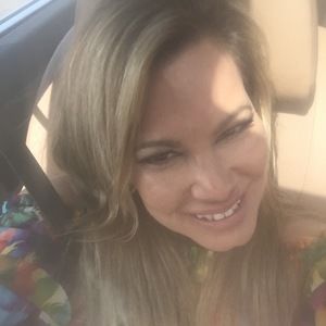 Meet your Posher, Gisela